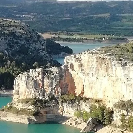 منزل ريفي La Troya Castellote
